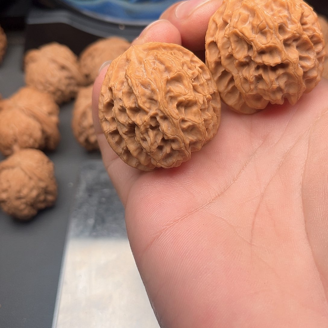 文玩核桃吊坠蜜*?苹果