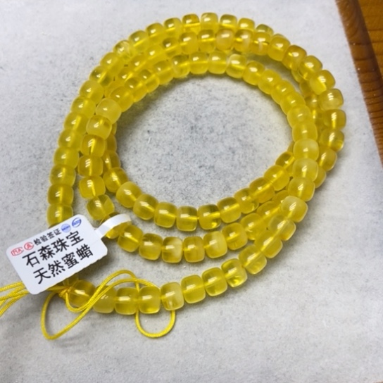 蜜蜡裸石未镶嵌串