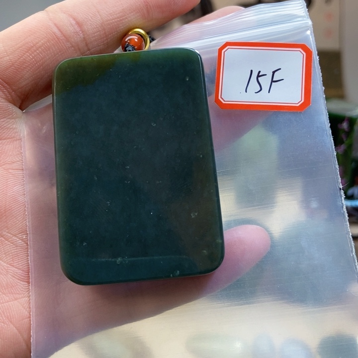 未镶嵌和田玉挂件