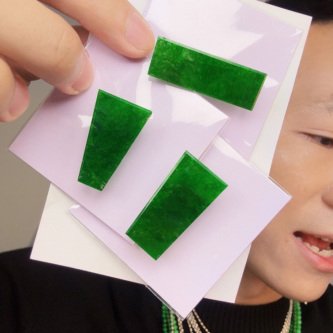 翡翠未镶嵌颈饰多样性发货只发一件