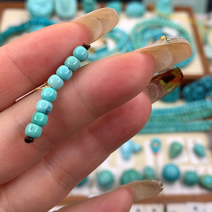 绿松石未镶嵌挂件