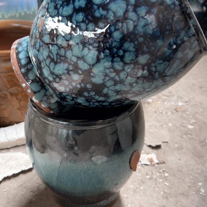 红陶瑕疵16-23两个