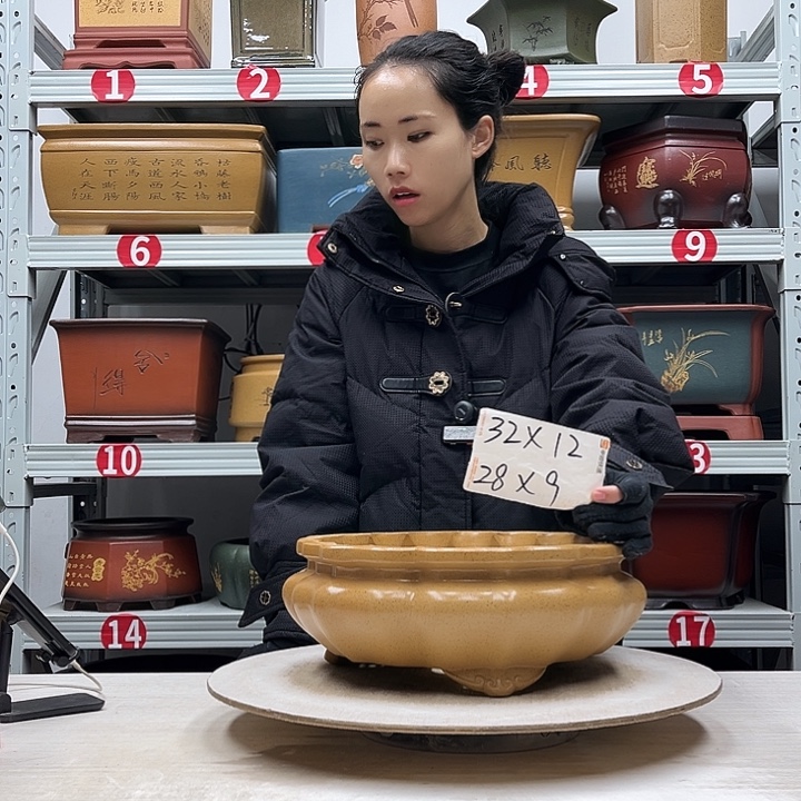 紫砂花盆紫砂花盆