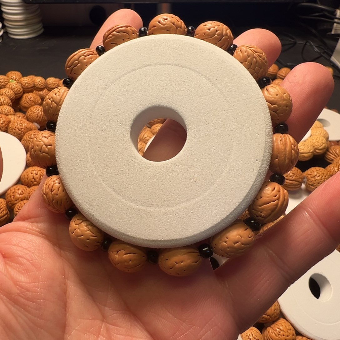 桃核手串钱袋子手串11