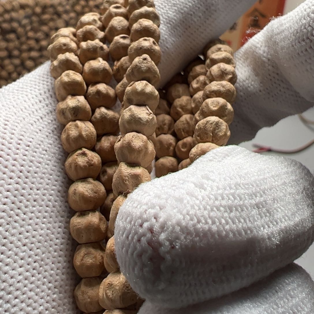 柏香籽/百香籽吊坠.**￴