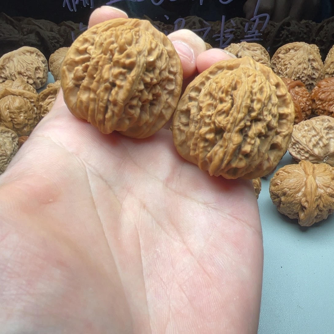 核桃把件39全品四座楼