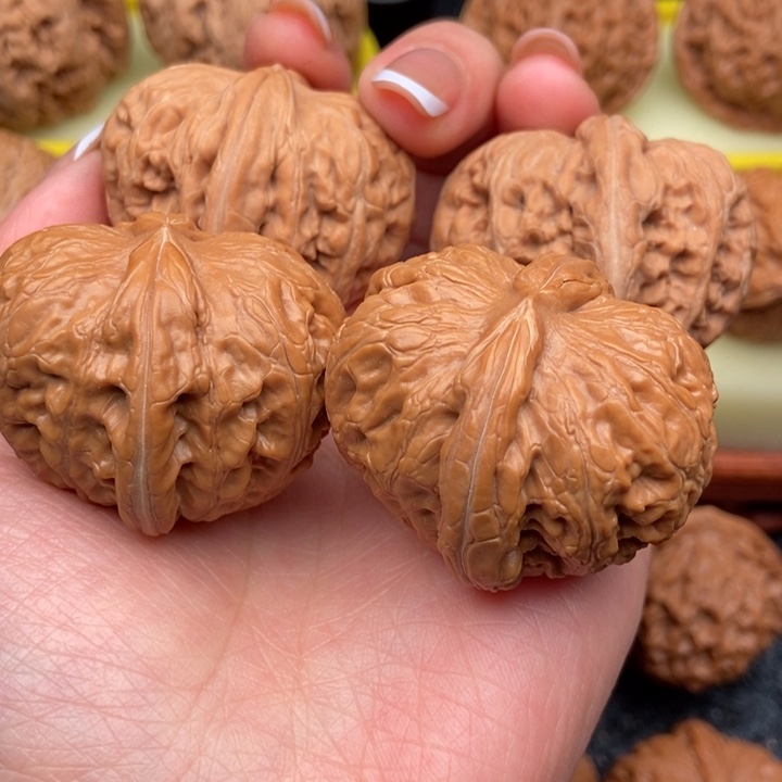 文玩核桃把件终**气41元宝➕42元宝