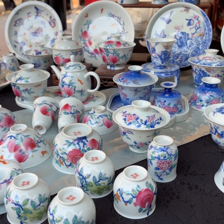 手绘斗彩摊位茶具