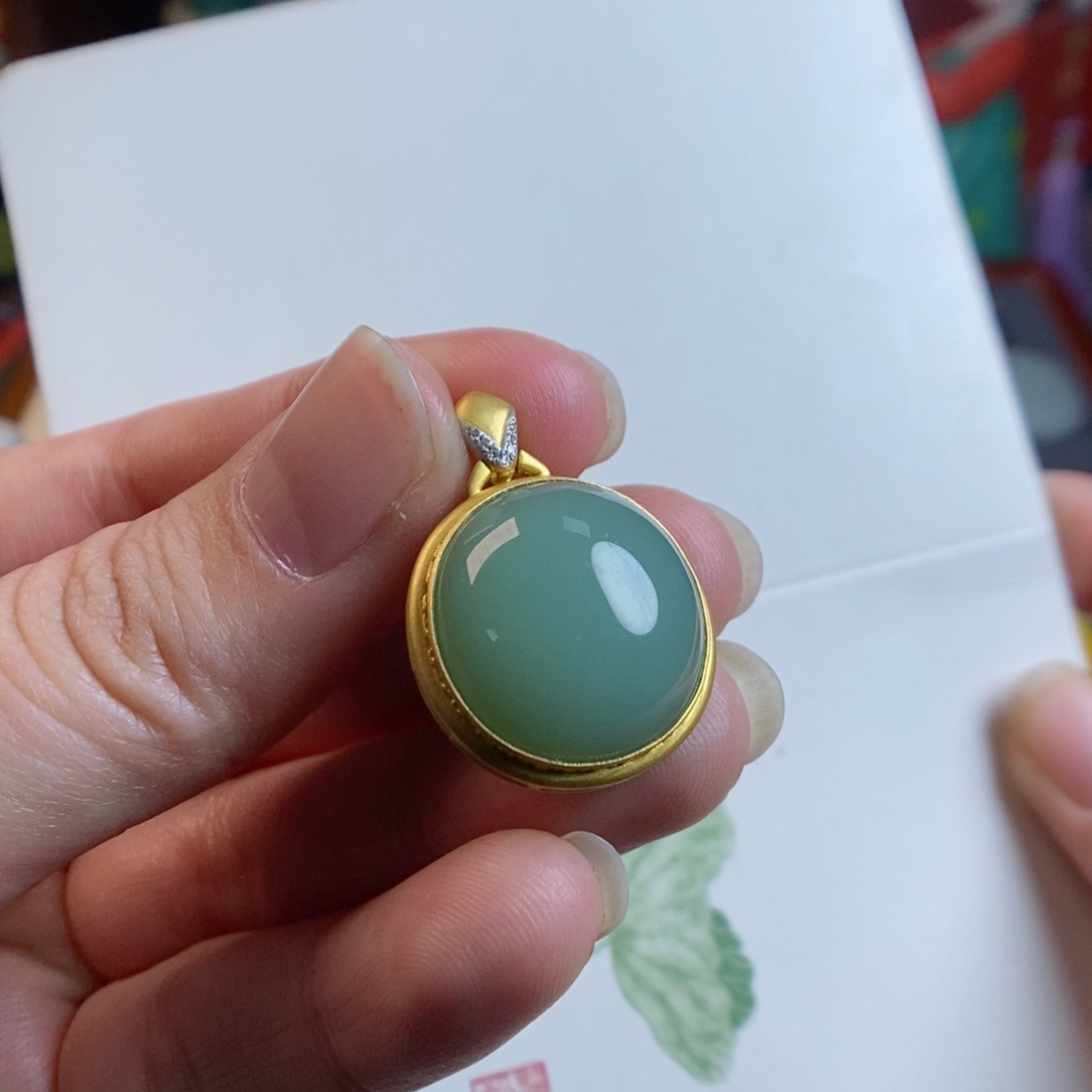 和田玉手链18K金镶嵌