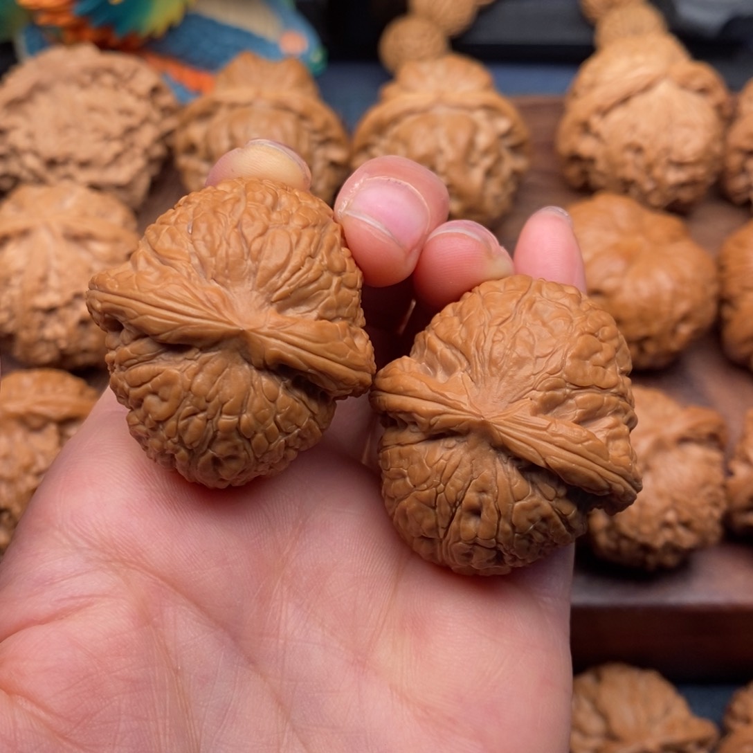 文玩核桃把件36边39肚，精品乾隆磨