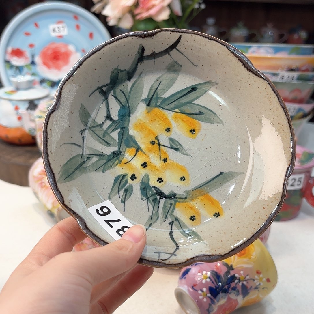 瓷片兔兔的小可爱太