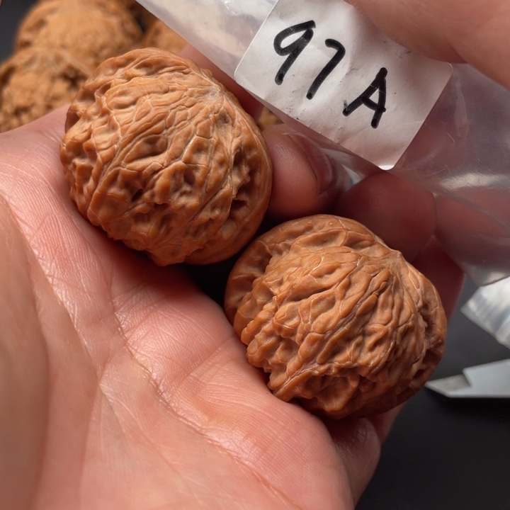 文玩核桃吊坠磨盘39