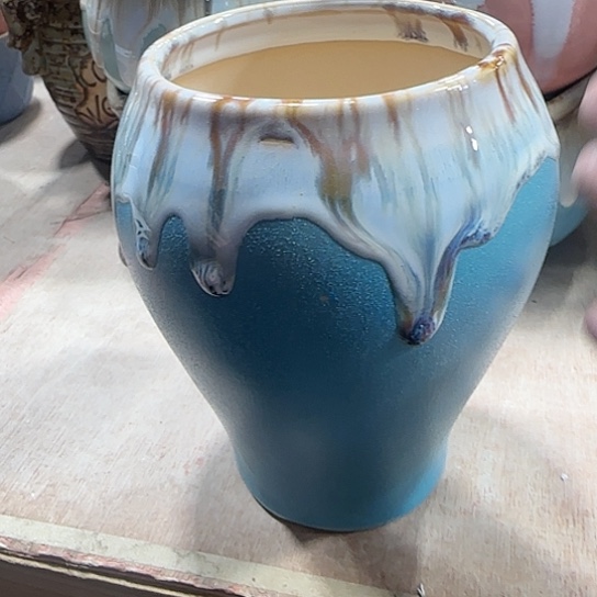 有孔！！有问题问客服，满9元包邮