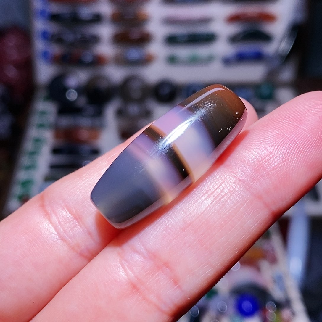 玛瑙吊坠未镶嵌…..