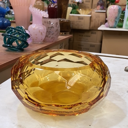 琉璃琥珀色水晶琉璃聚宝盆高7