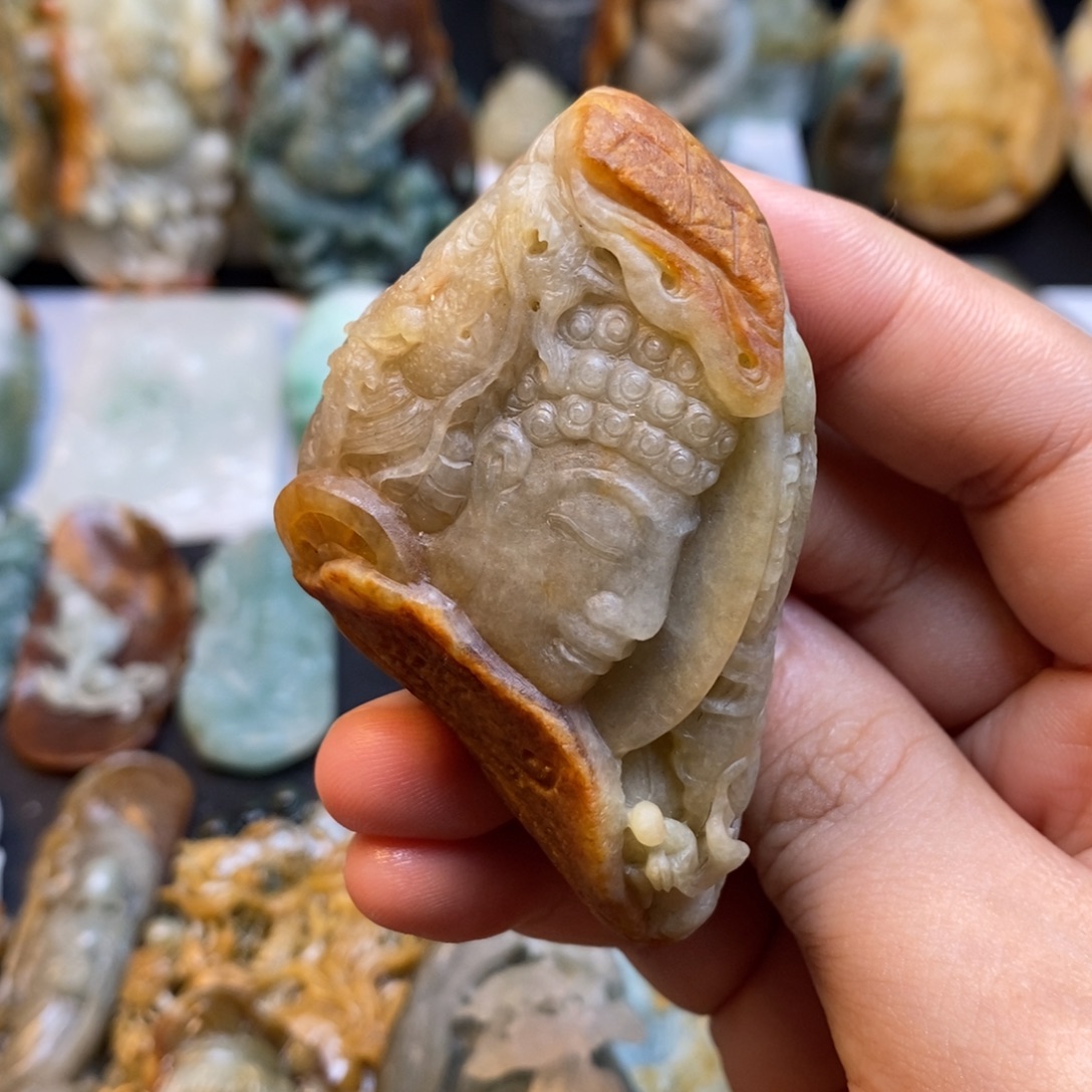 定制翡翠未镶嵌特色17