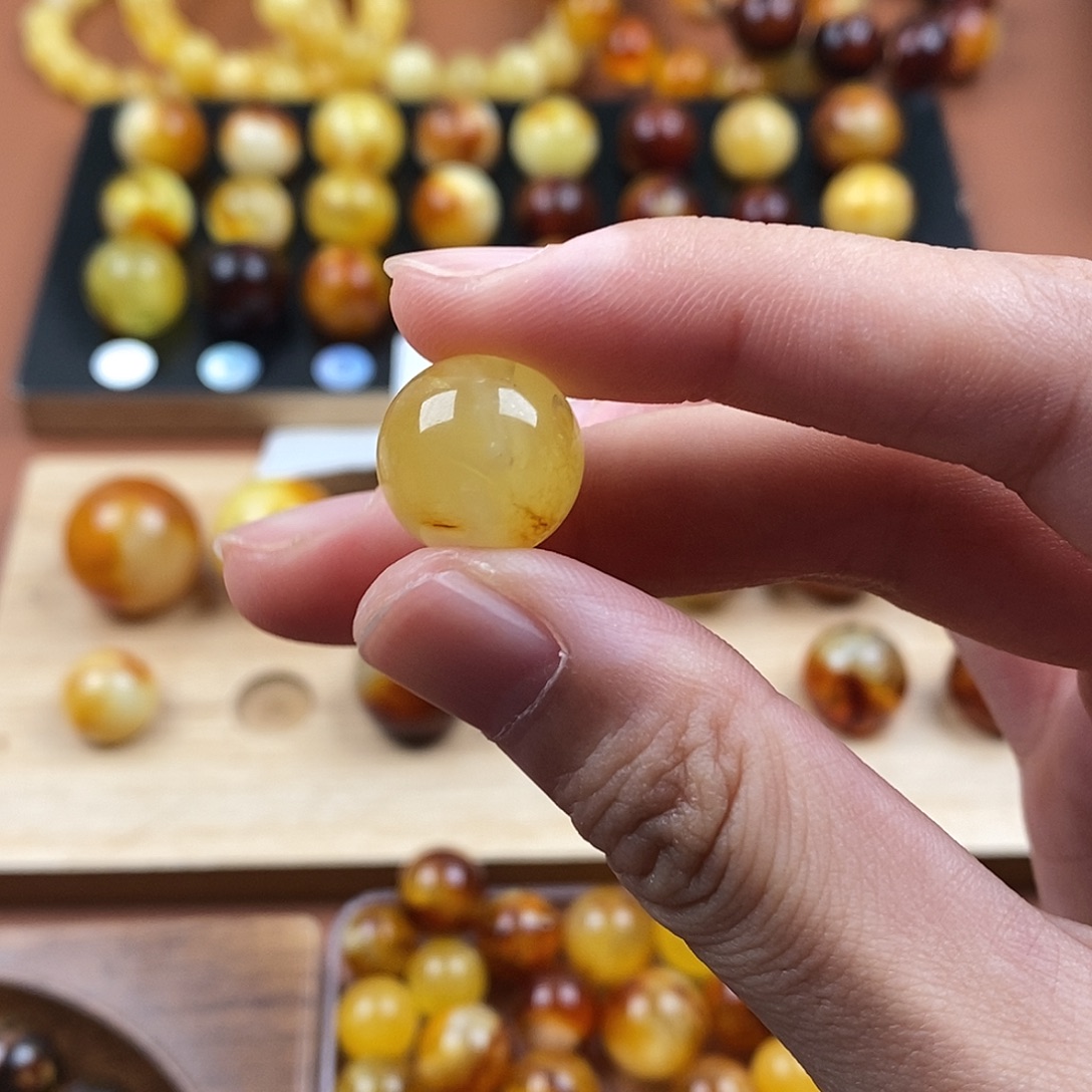 晚***锅裸石琥珀未镶嵌蜜蜡