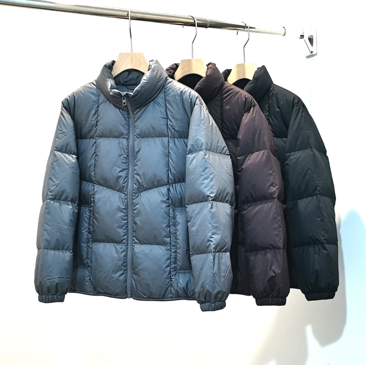 收口袖保暖秋冬短款立领拉链男士休闲情侣冬季时尚运动宽松羽绒服