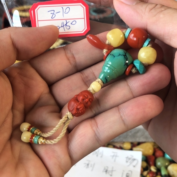 蜜蜡珠宝奇石未镶嵌