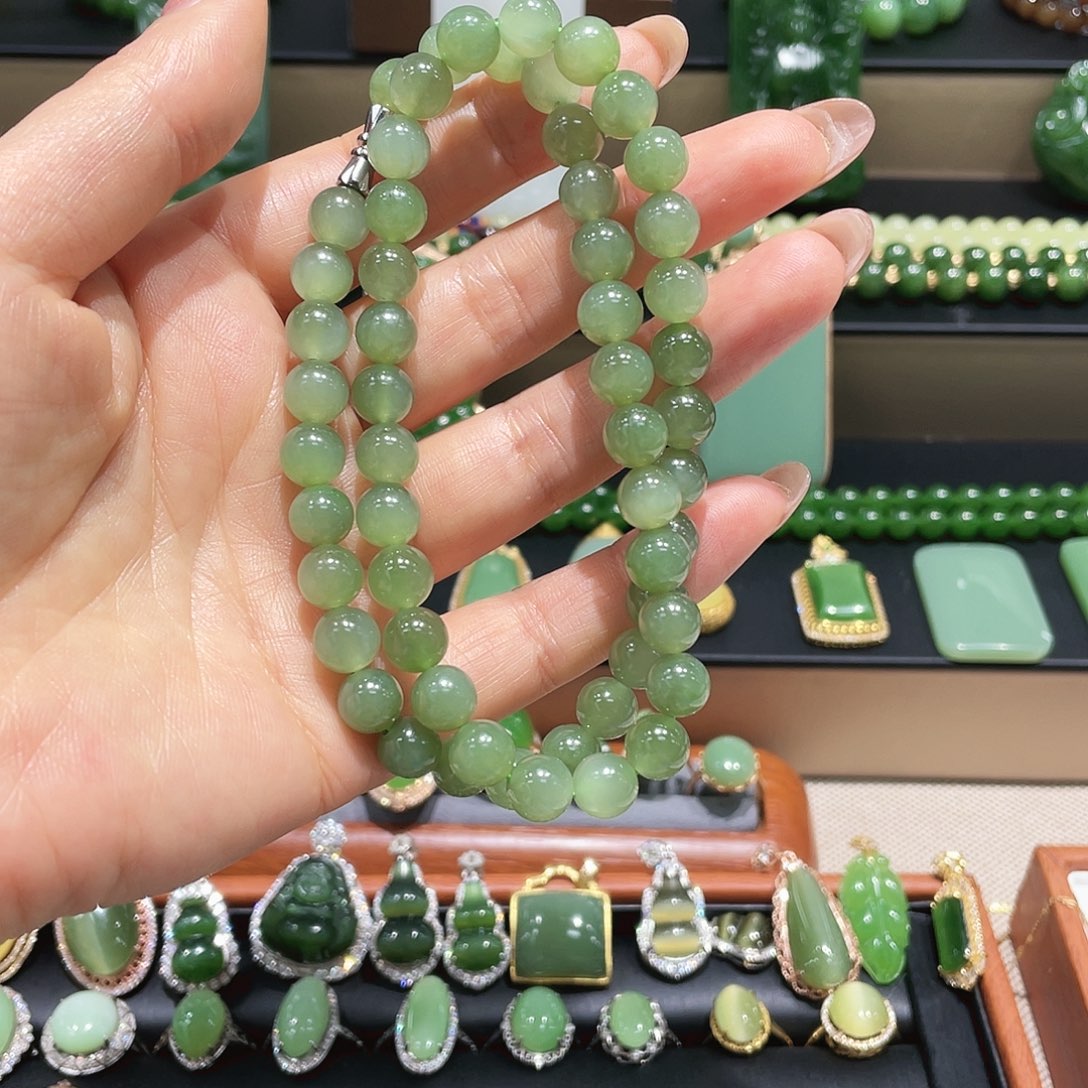 和田玉未镶嵌戒指