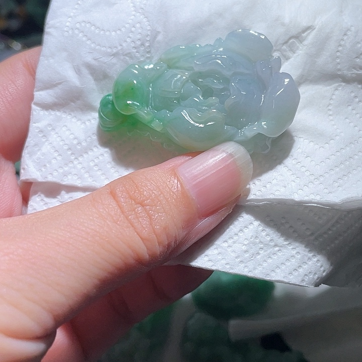 颈饰未镶嵌翡翠天