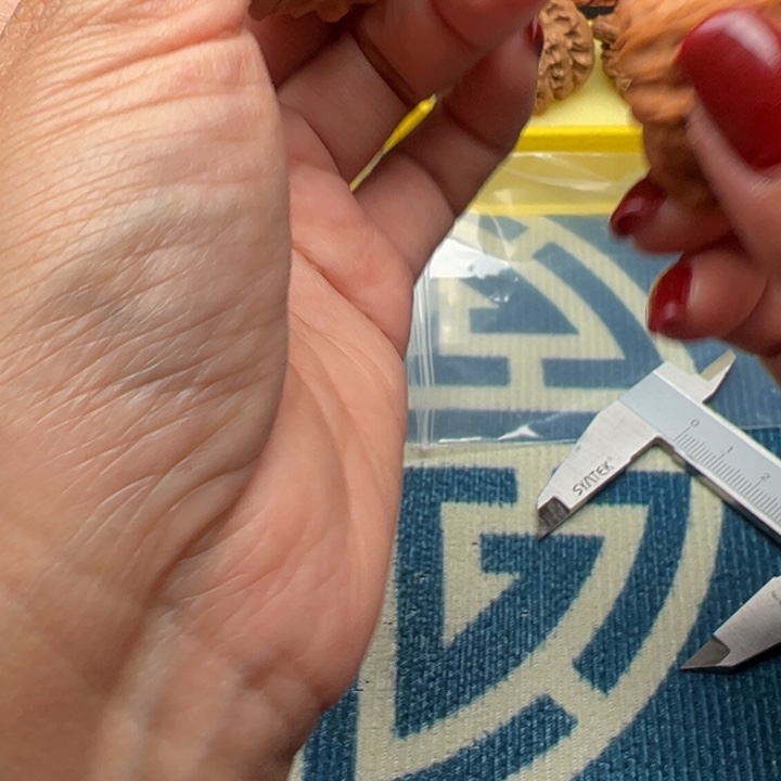 吊坠桃核文玩磨盘