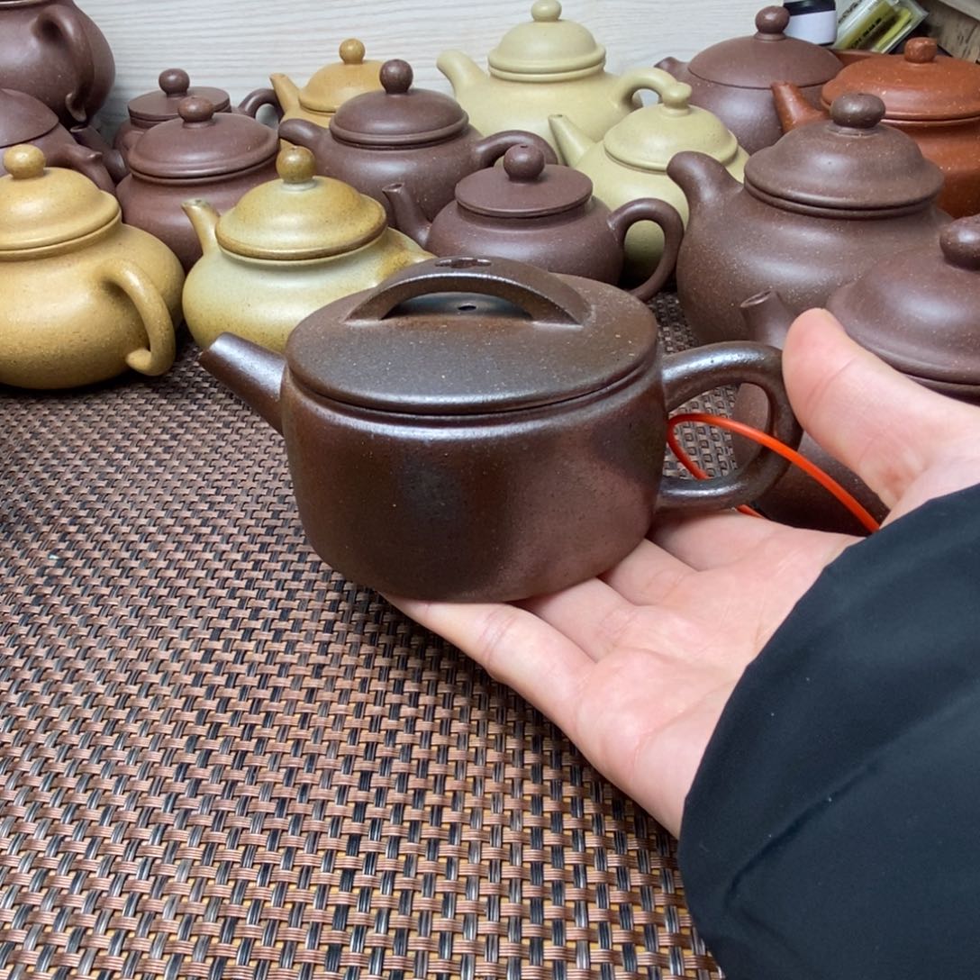 紫砂茶壶?*哥微瑕柴烧汉瓦