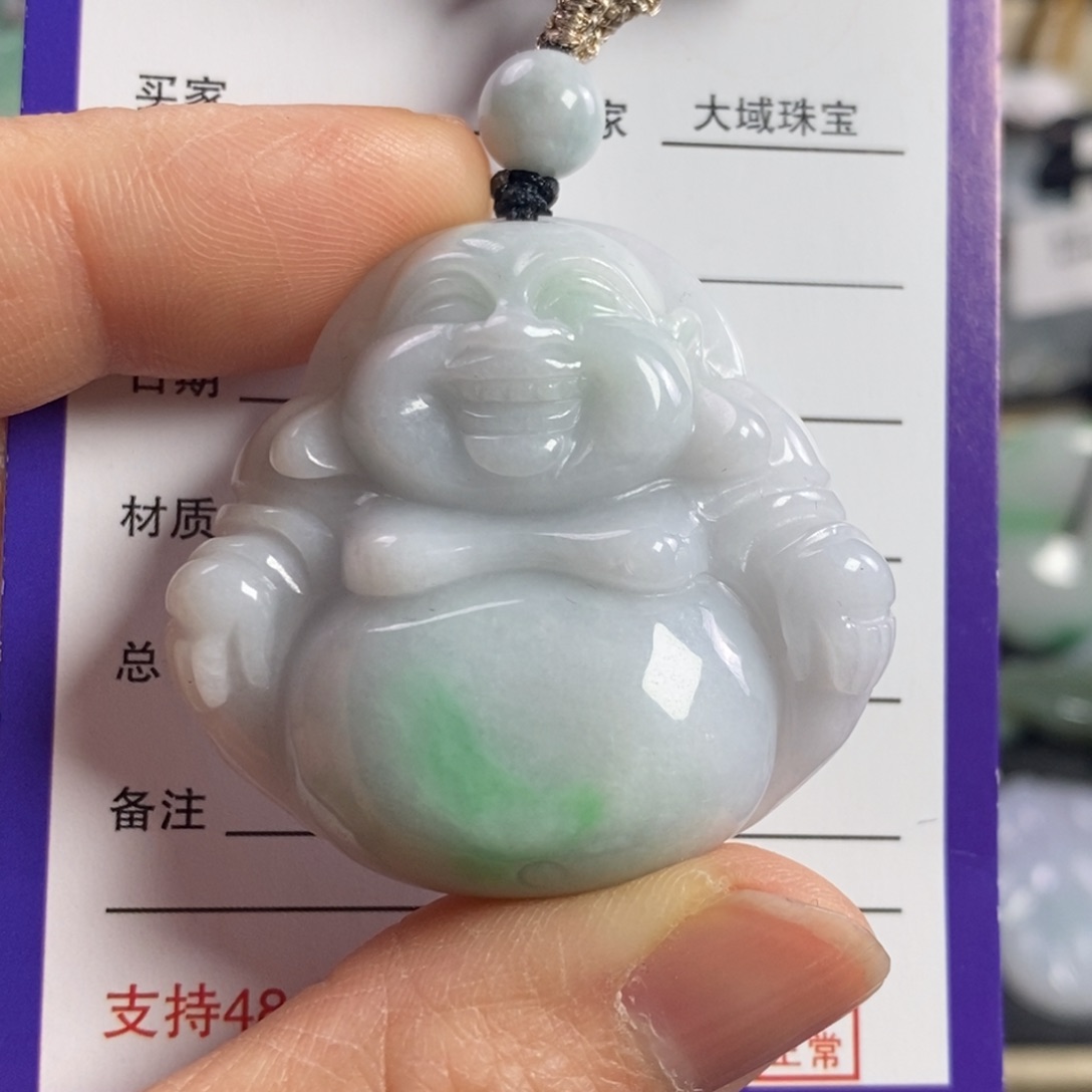 翡翠颈饰未镶嵌佛公