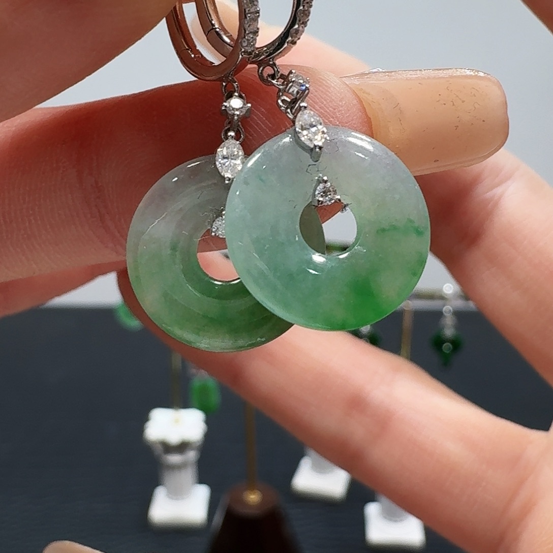 翡翠耳饰18K金镶嵌蘅**芳耳饰