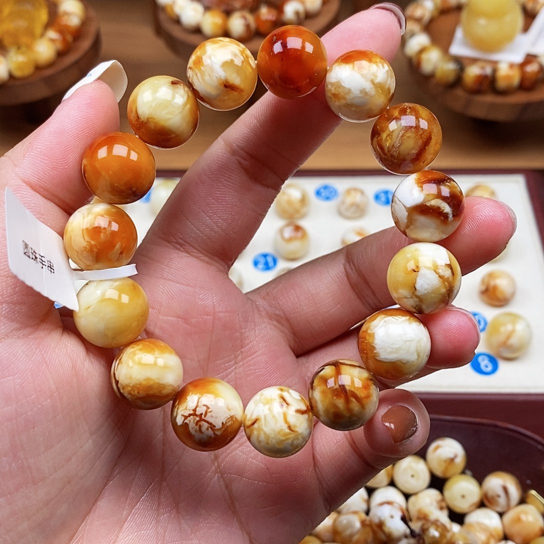 琥珀未镶嵌裸石蜜蜡