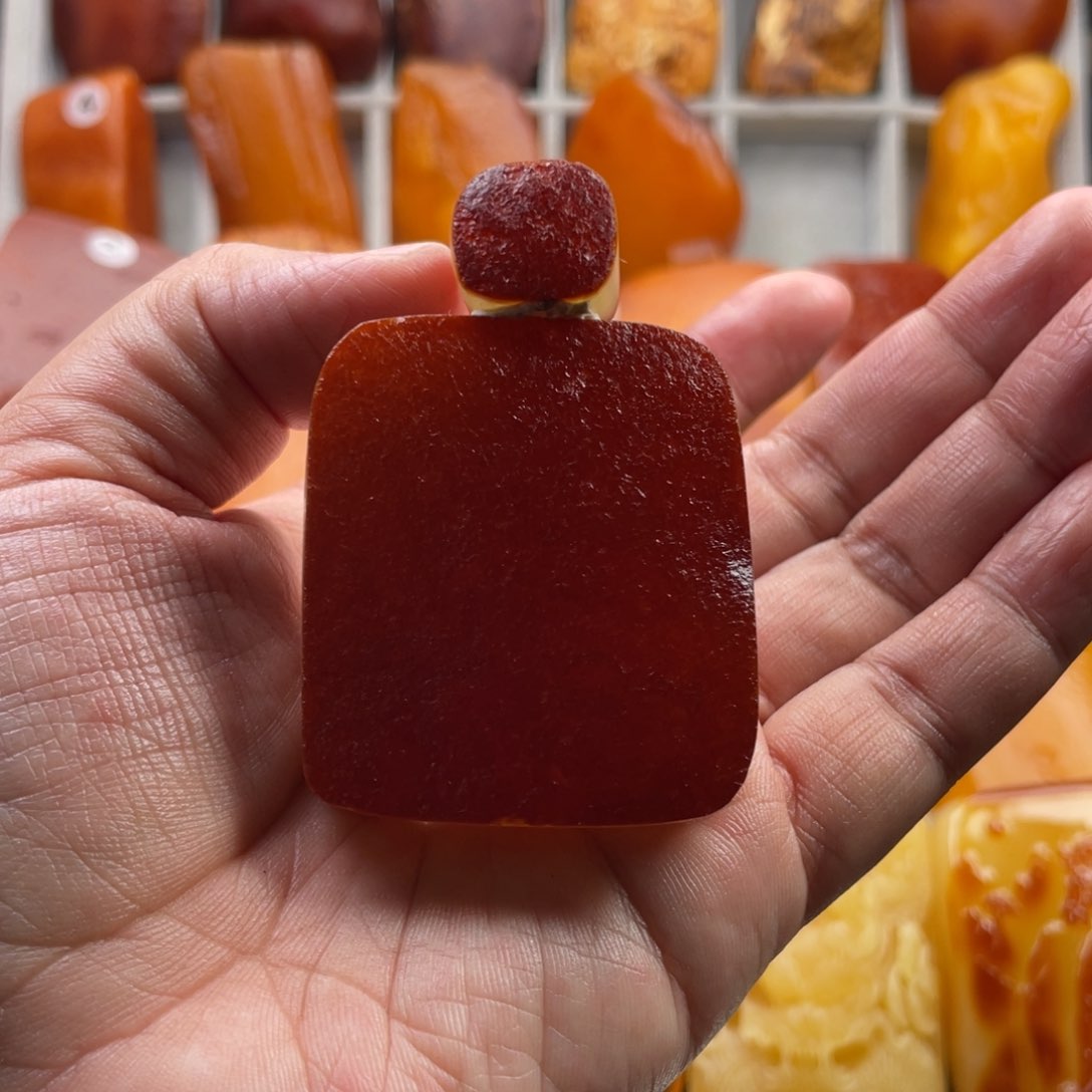 定制蜜蜡未镶嵌大**长天然琥珀蜜蜡原石牌子