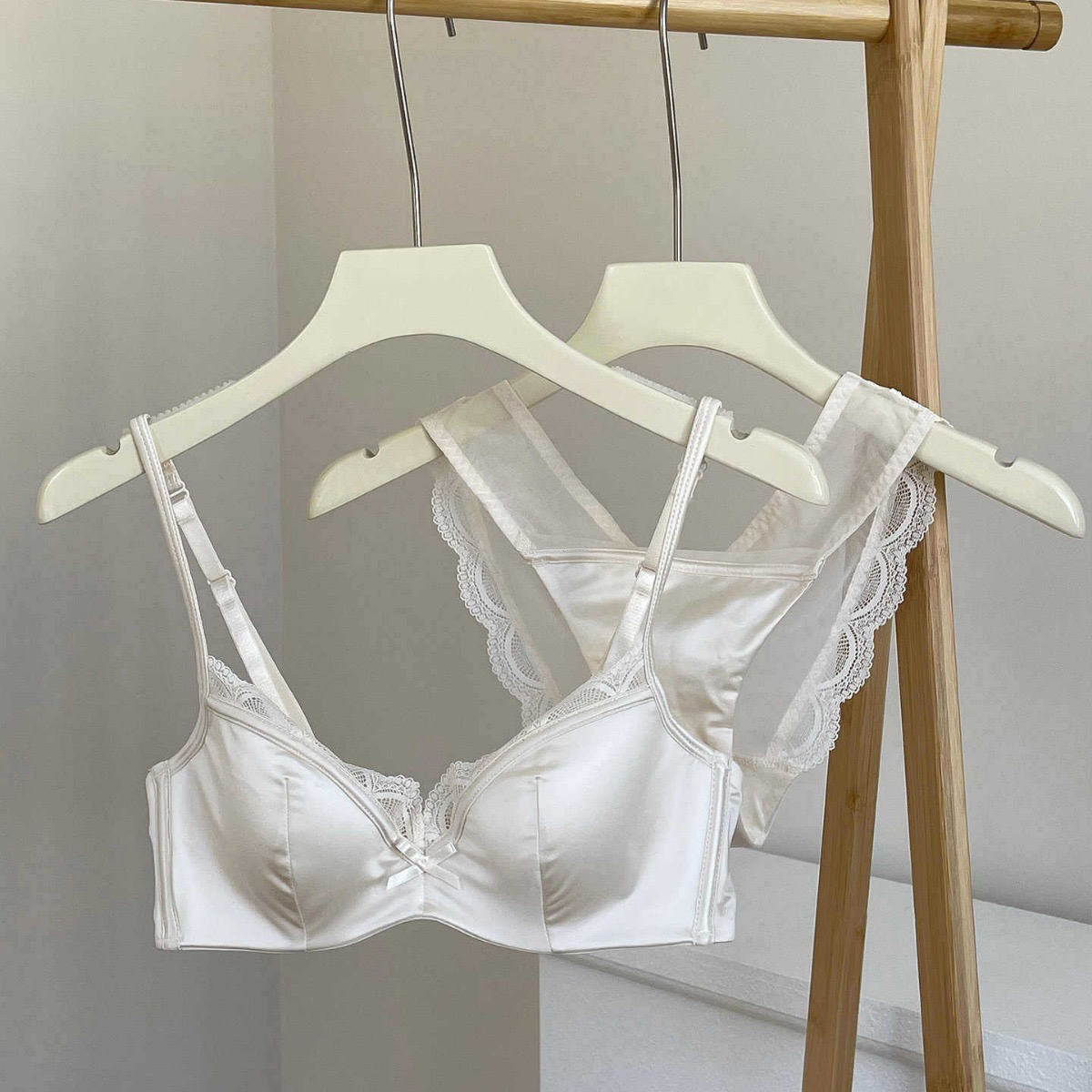 秀赛卡1资深粉丝专享链接尝鲜预热防拍内裤内衣吊带美背