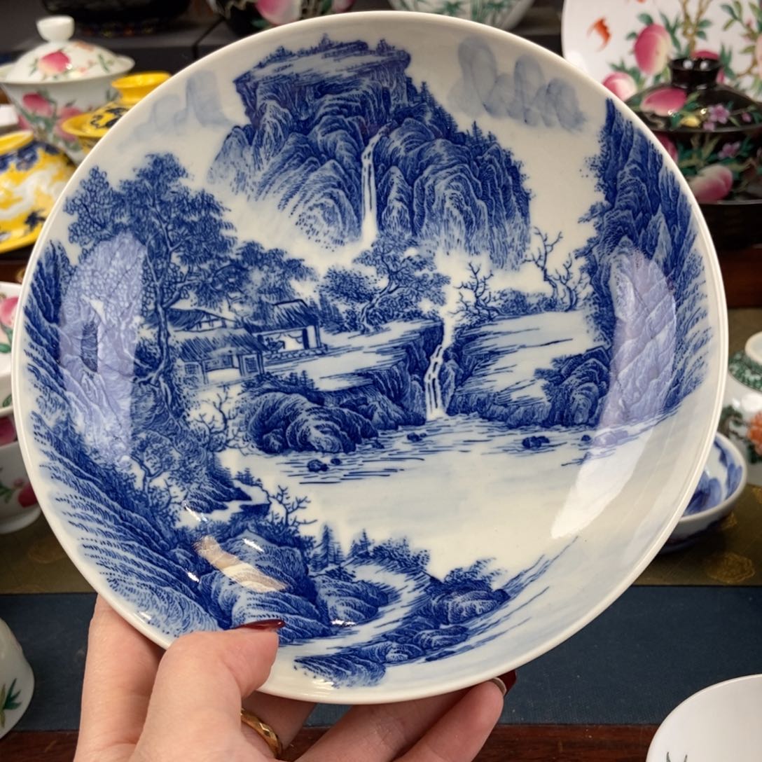 陶瓷艺术家的作品是一种