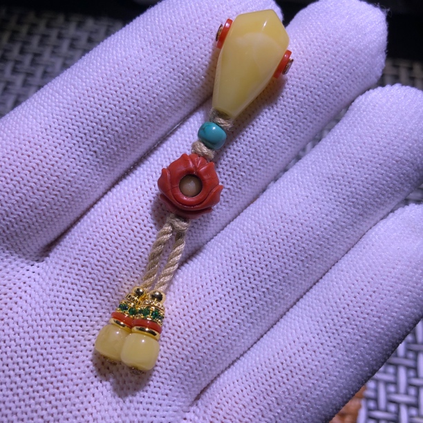 精品蜜蜡松石鲨鱼背套装尺寸10的高桩三通配7-6-5的珠串