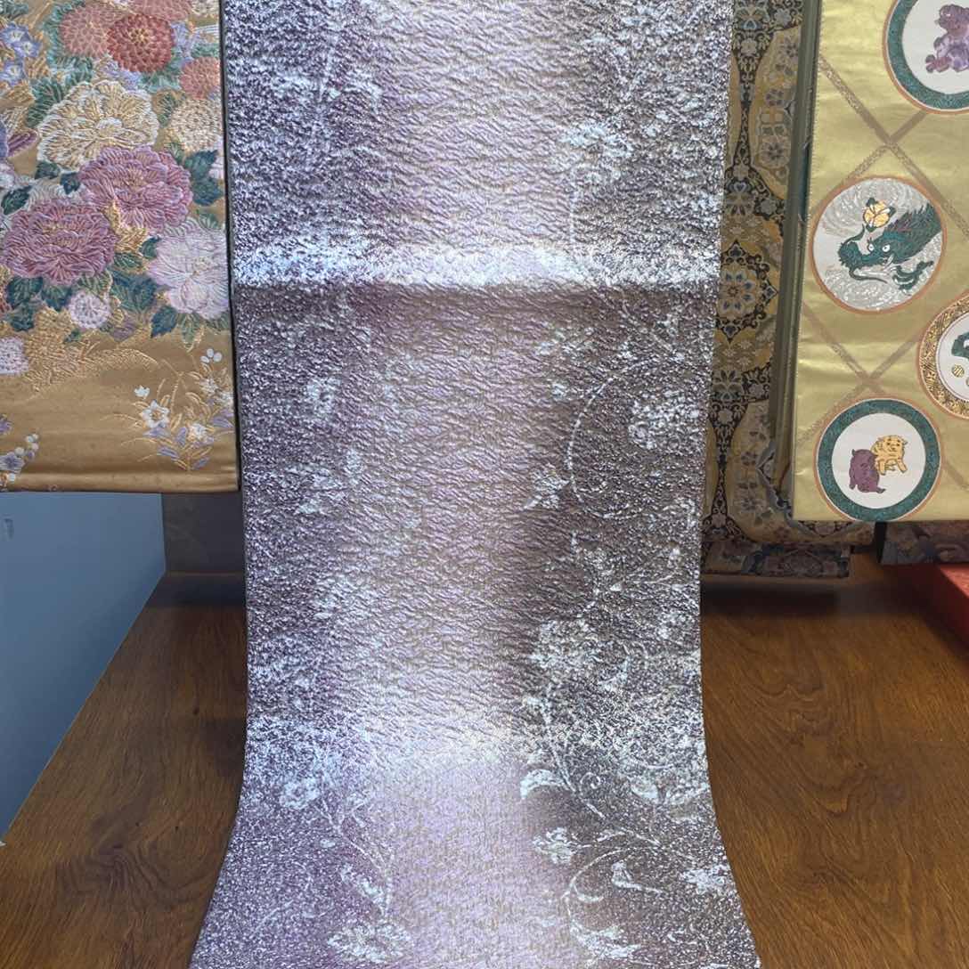 织绣全通本皱织草花纹