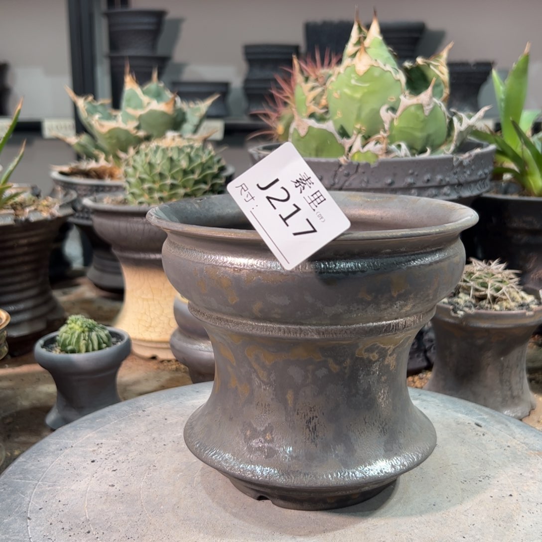 景德镇手工素里内口14.5高13瑕疵