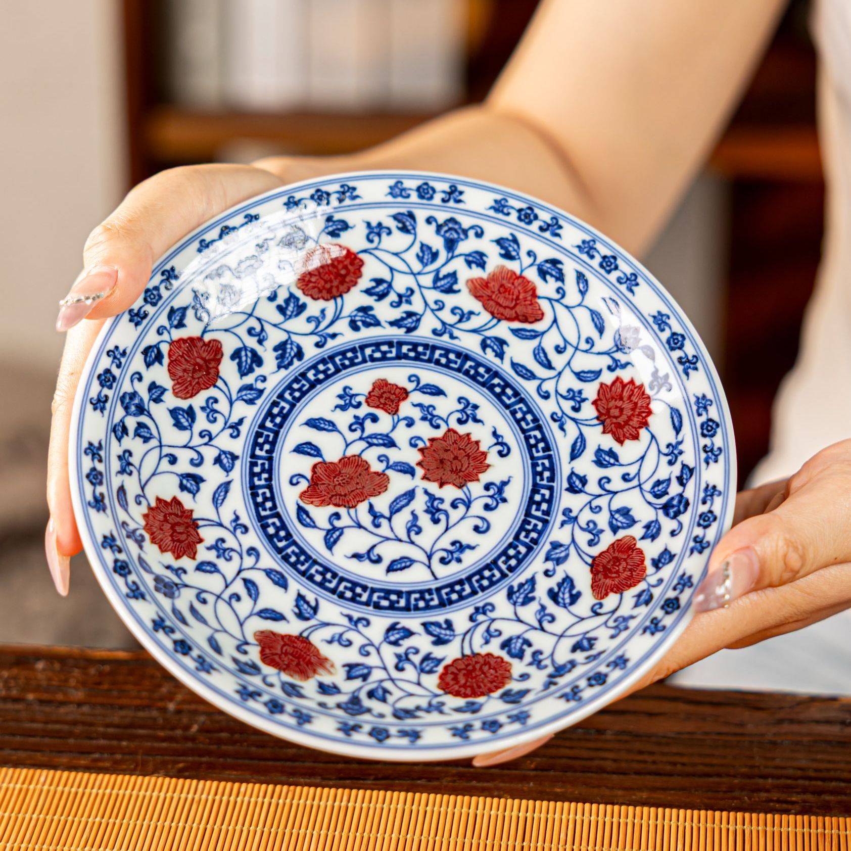 【央广非遗】屹朴青花釉里红四时花缠枝莲壶承 yipu597