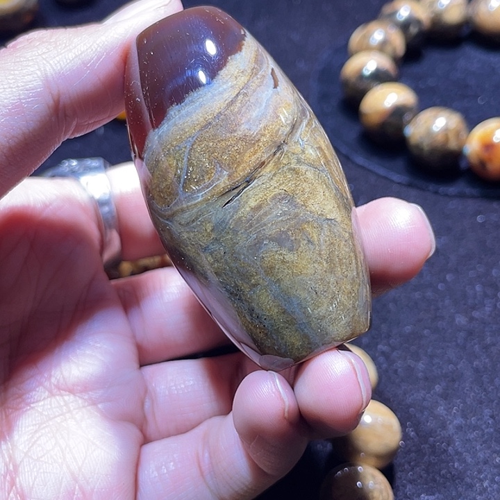 琥珀项圈未镶嵌桶珠