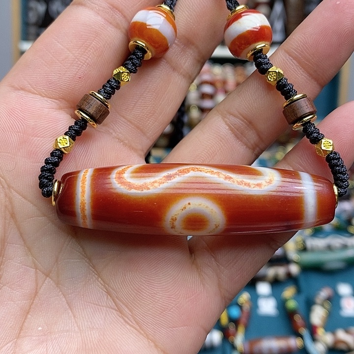 玛瑙/玉髓颈饰合金