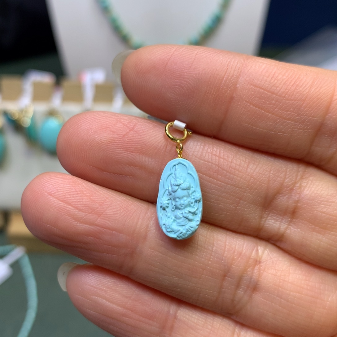 绿松石挂件18K金镶嵌