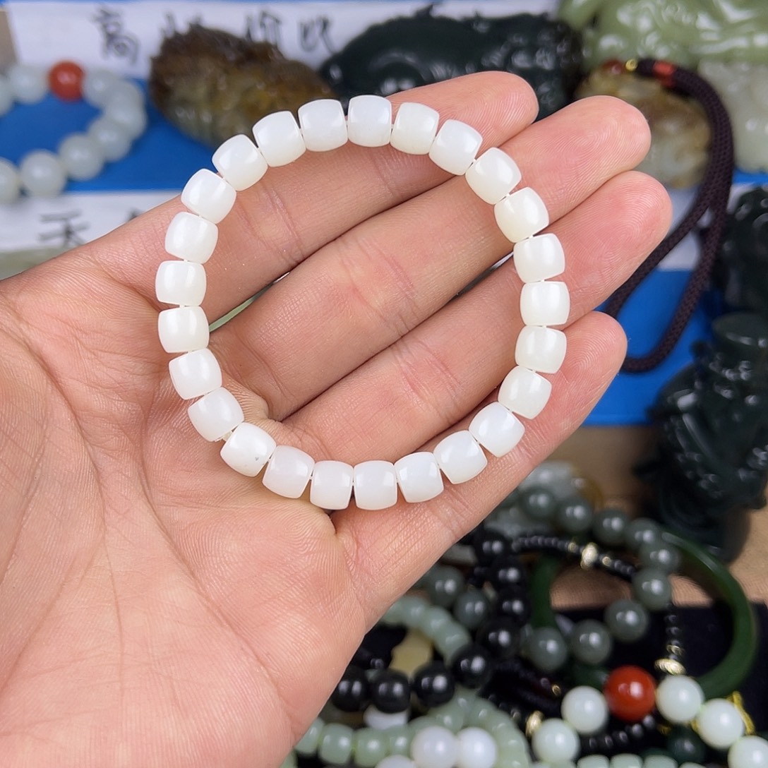 和田玉未镶嵌挂件且末白玉8毫米新疆和田玉