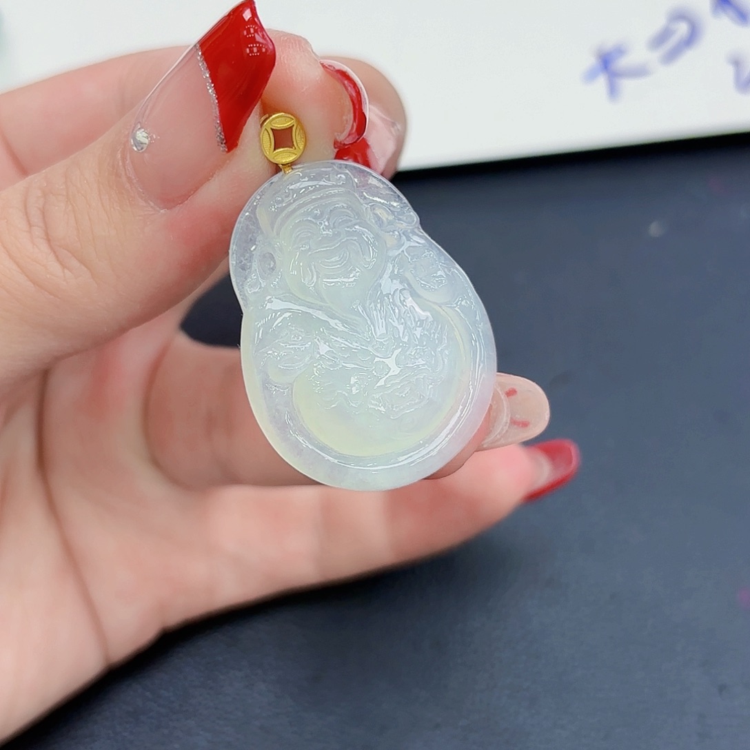 翡翠颈饰18K金镶嵌财神爷
