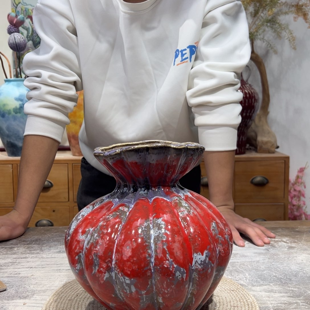 摆件陶瓷花瓶高23口6微瑕