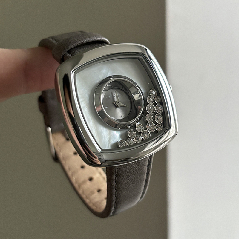 伴朵手表女款轻奢小众复古金属皮带方形时尚简约个性石英精致腕表