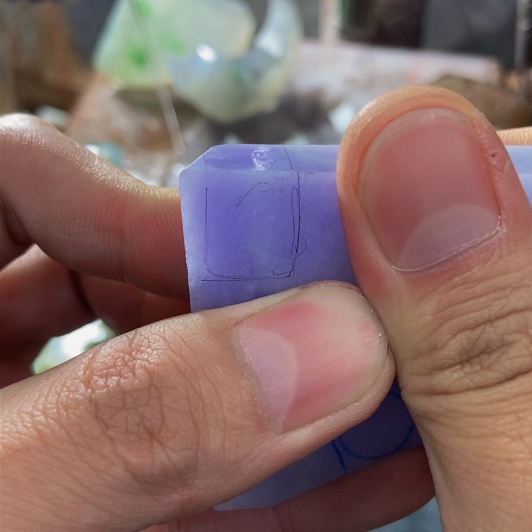 定制翡翠未镶嵌鱼定制