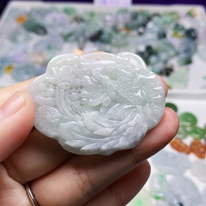 翡翠未镶嵌颈饰翡翠