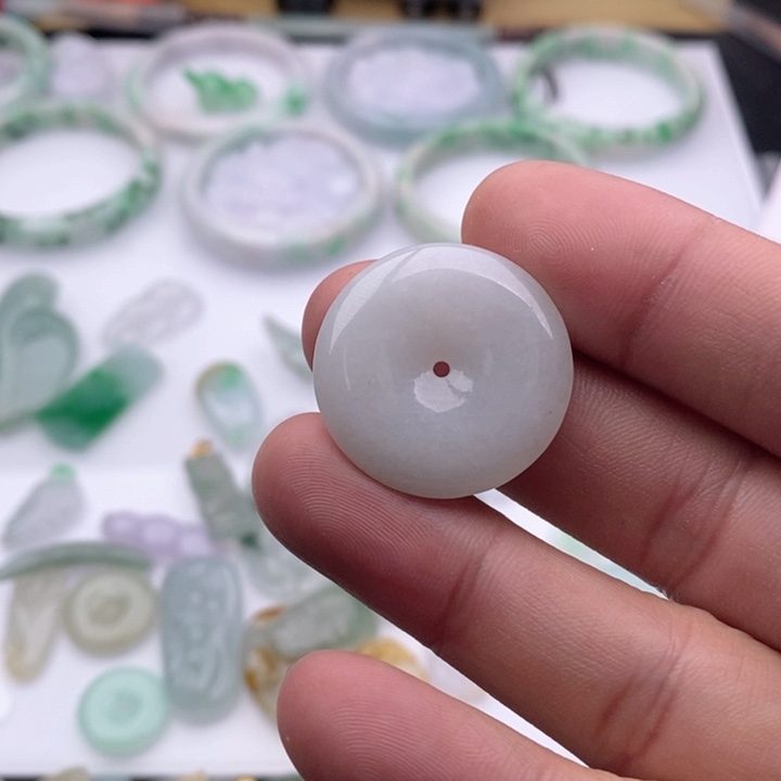 翡翠吊坠(不含链)未镶嵌