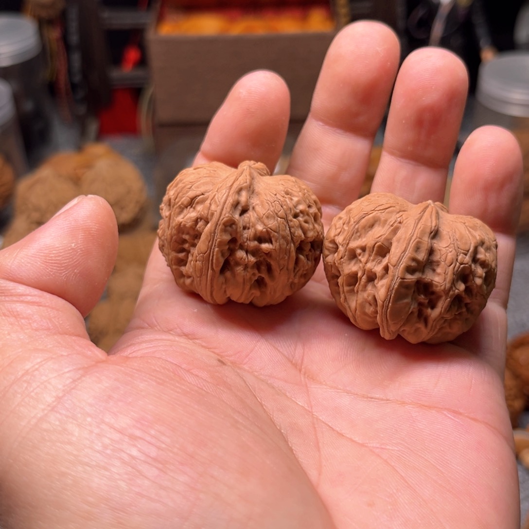 文玩核桃把件39全品元宝