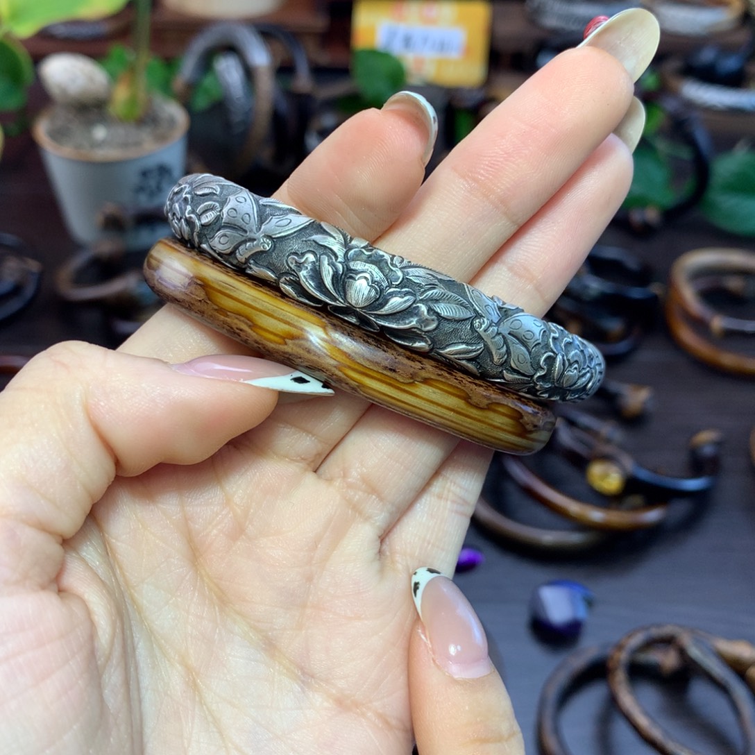 鎏金地图包银管蝴蝶之恋