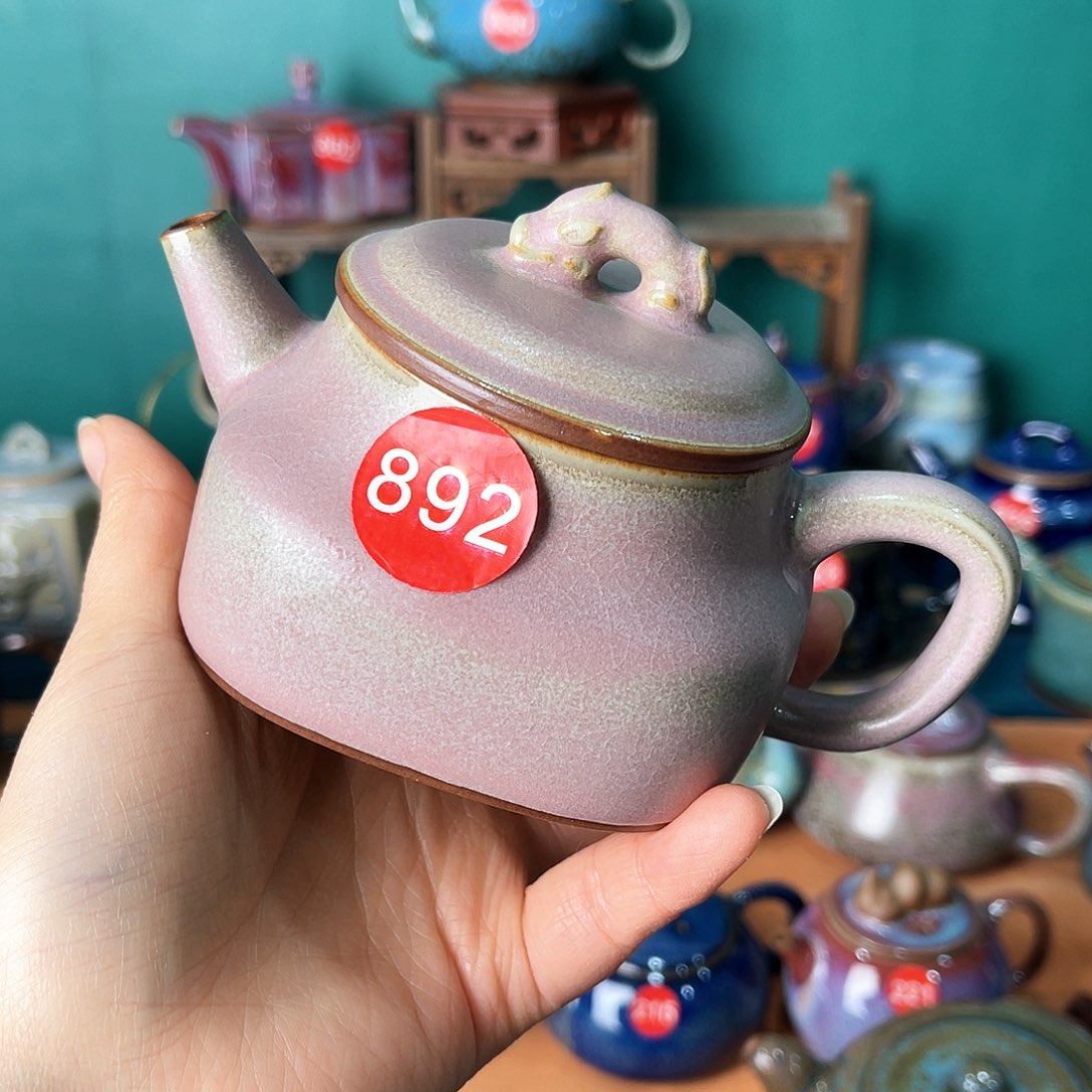 壶助****师清仓处理不调不退。平